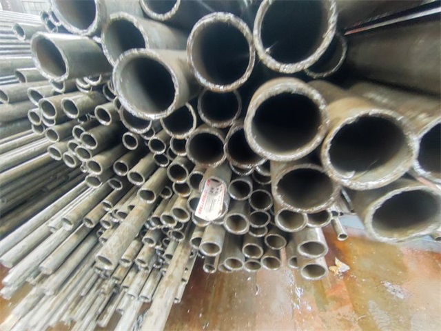 百色大口径精密无缝钢管