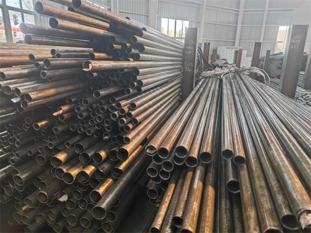百色35#精密无缝钢管