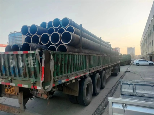 百色45#结构无缝钢管