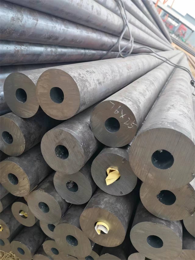 百色15crmo无缝钢管